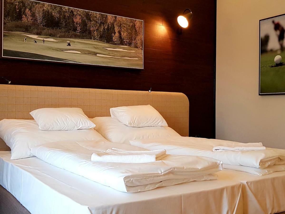 Pannonia Golf & Country Club Bed and Breakfast Alcsutdoboz Eksteriør billede